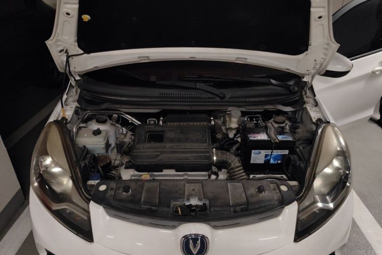 Used CHANGAN Benni 2015 1.4L IMT Prestige Model China V Standard Engine Bay