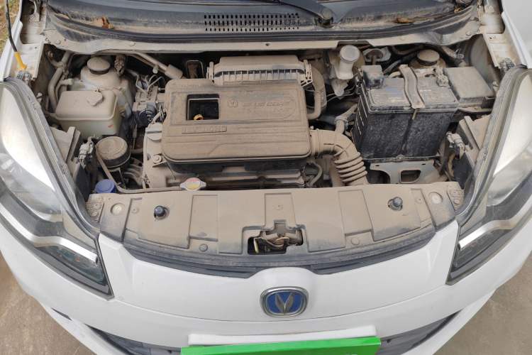 Used CHANGAN Benni 2015 1.4L Manual Luxury Model China V Standard Engine Bay