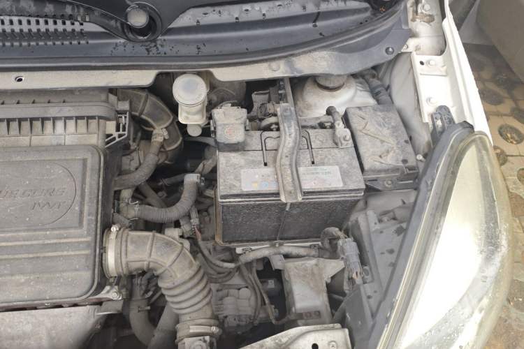 Used CHANGAN Benni 2015 1.4L IMT Luxury Model China IV Engine Bay Left