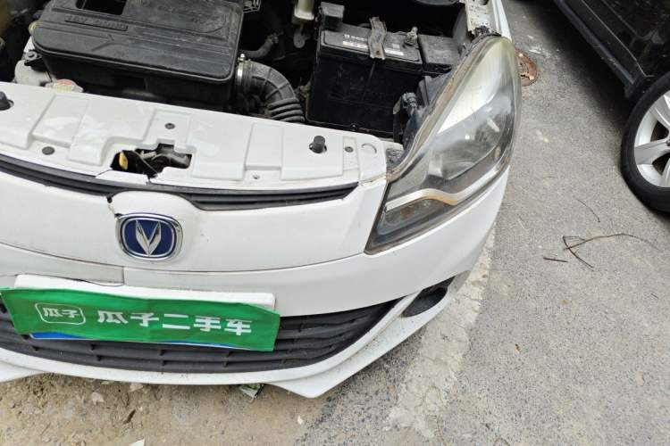 Used CHANGAN Benni 2015 1.4L Manual Luxury Model China V Standard Engine Bay Left