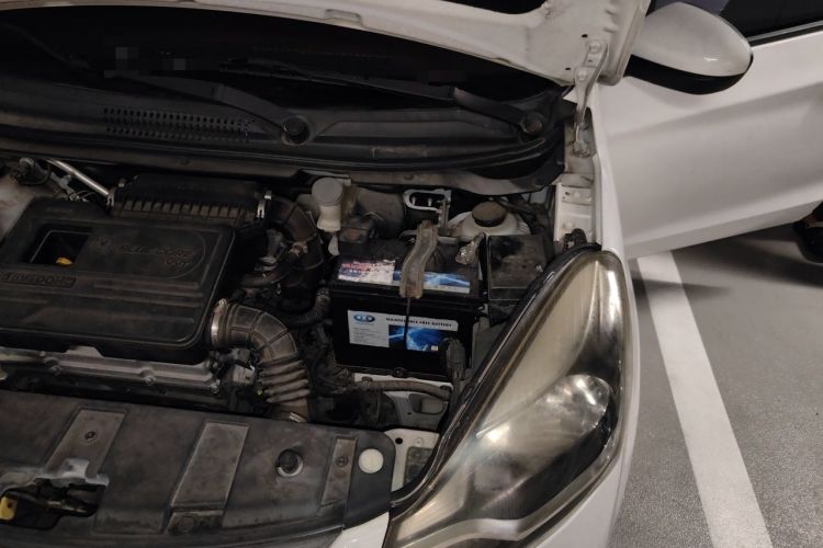 Used CHANGAN Benni 2015 1.4L IMT Prestige Model China V Standard Engine Bay Left