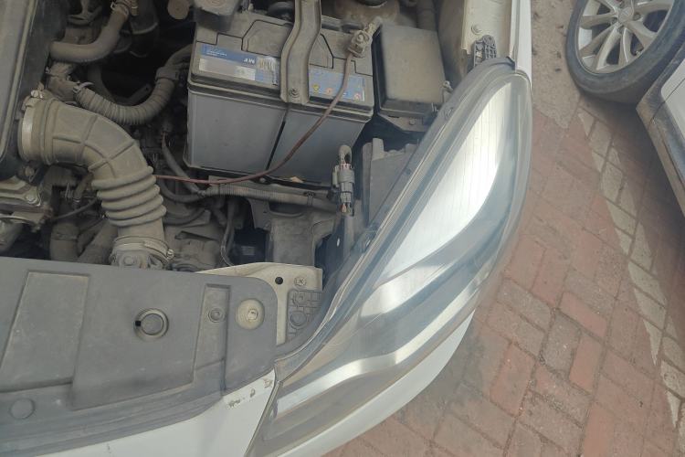 Used CHANGAN Benni 2015 1.4L IMT Luxury Model China V Standard Engine Bay Left