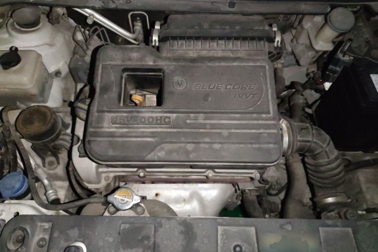 Used CHANGAN Benni 2015 1.4L IMT Prestige Model China V Standard Engine Bay