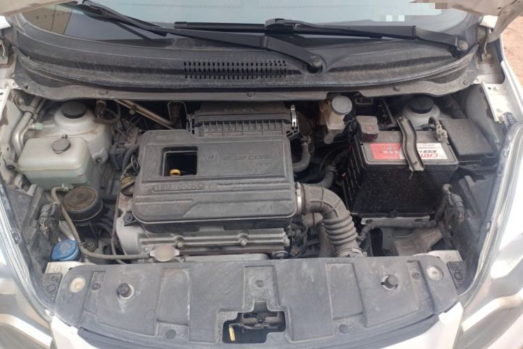 Used CHANGAN Benni 2015 1.4L IMT Prestige Model China V Standard Engine Bay