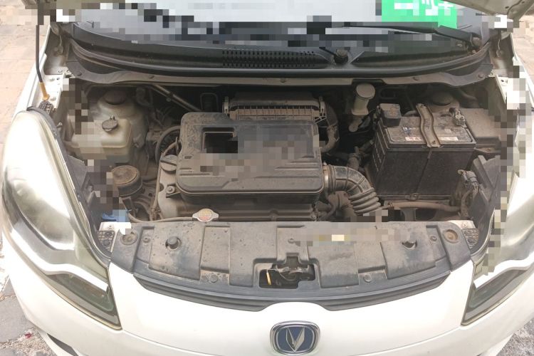 Used CHANGAN Benni 2015 1.4L IMT Luxury Model China V Standard Engine Bay