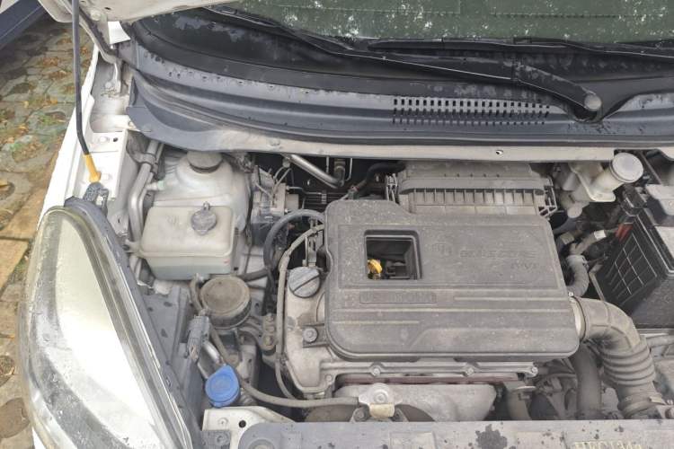 Used CHANGAN Benni 2015 1.4L IMT Luxury Model China IV Engine Bay Right
