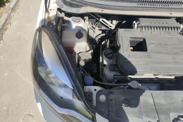 Used CHANGAN Benni 2015 1.4L IMT Sunroof Version China V Standard Engine Bay Right