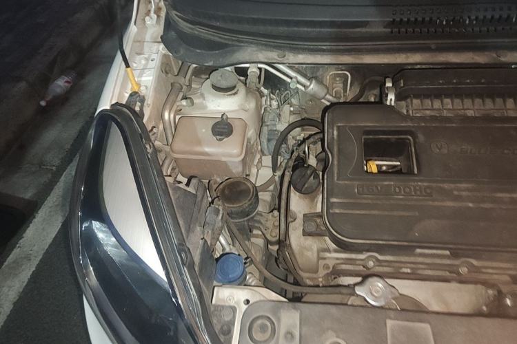 Used CHANGAN Benni 2015 1.4L IMT Sunroof Version China V Standard Engine Bay Right