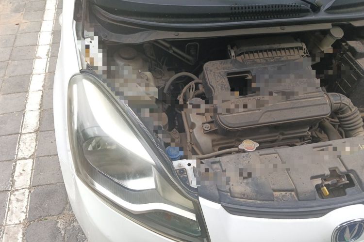 Used CHANGAN Benni 2015 1.4L IMT Luxury Model China V Standard Engine Bay Right