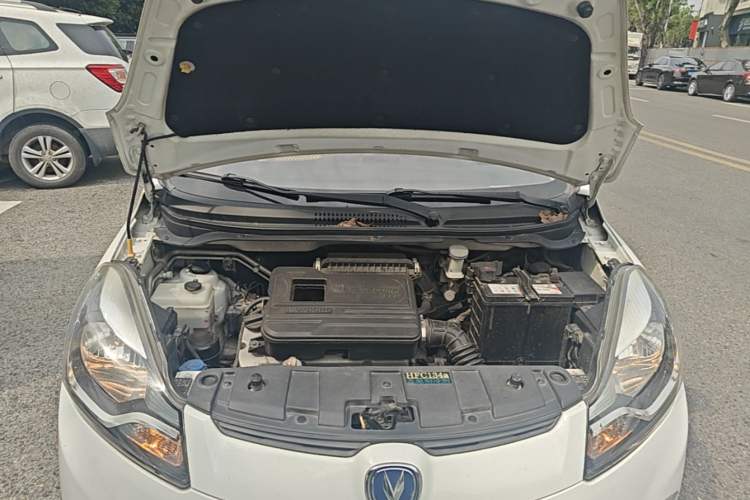 Used CHANGAN Benni 2015 1.4L Manual Luxury Model China V Standard Engine Bay
