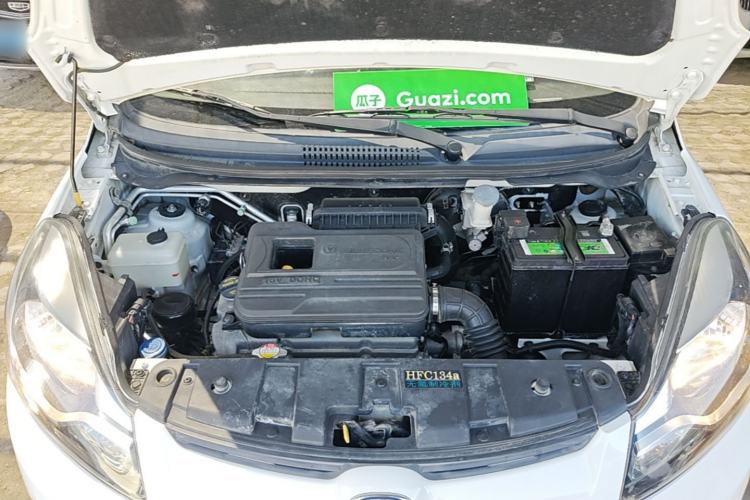 Used CHANGAN Benni 2015 1.4L IMT Prestige Model China V Standard Engine Bay