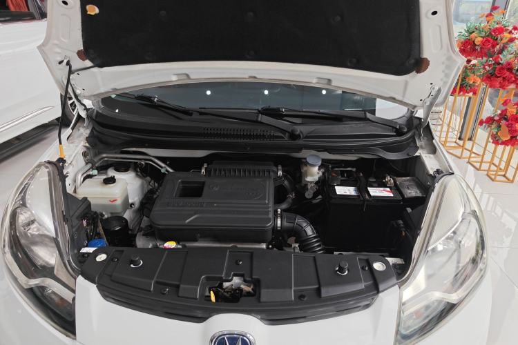 Used CHANGAN Benni 2015 1.4L IMT Luxury Model China IV Engine Bay