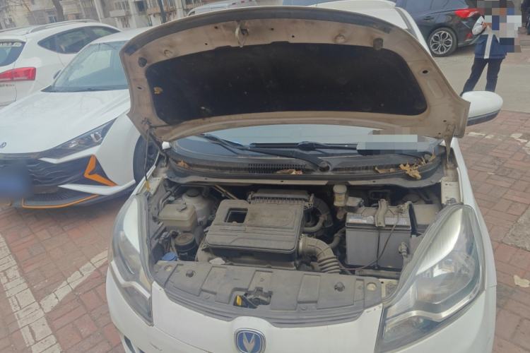 Used CHANGAN Benni 2015 1.4L IMT Luxury Model China V Standard Engine Bay