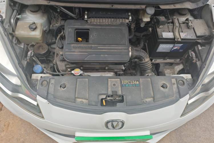 Used CHANGAN Benni 2015 1.4L IMT Luxury Model China V Standard Engine Bay