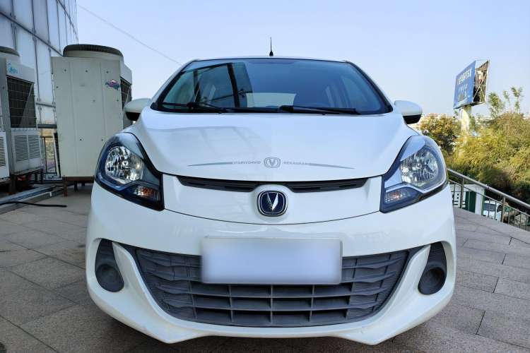 Used CHANGAN Benni 2015 1.4L IMT Luxury Model China V Standard Exterior 1