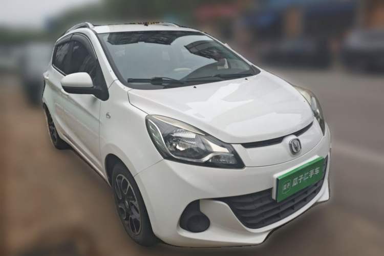 Used CHANGAN Benni 2015 1.4L IMT Luxury Model China V Standard Exterior 2