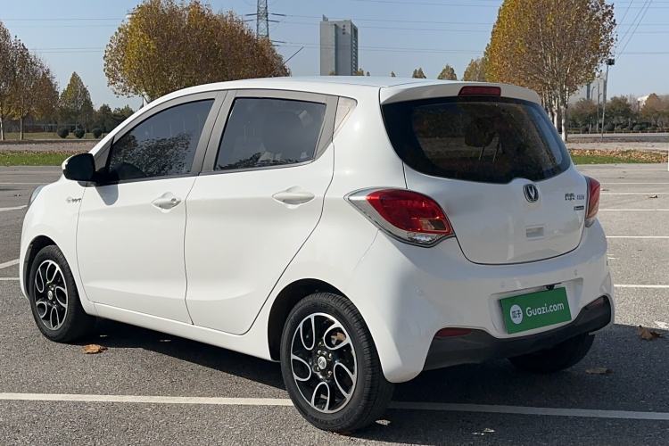 Used CHANGAN Benni 2015 1.4L IMT Luxury Model China V Standard Exterior 2