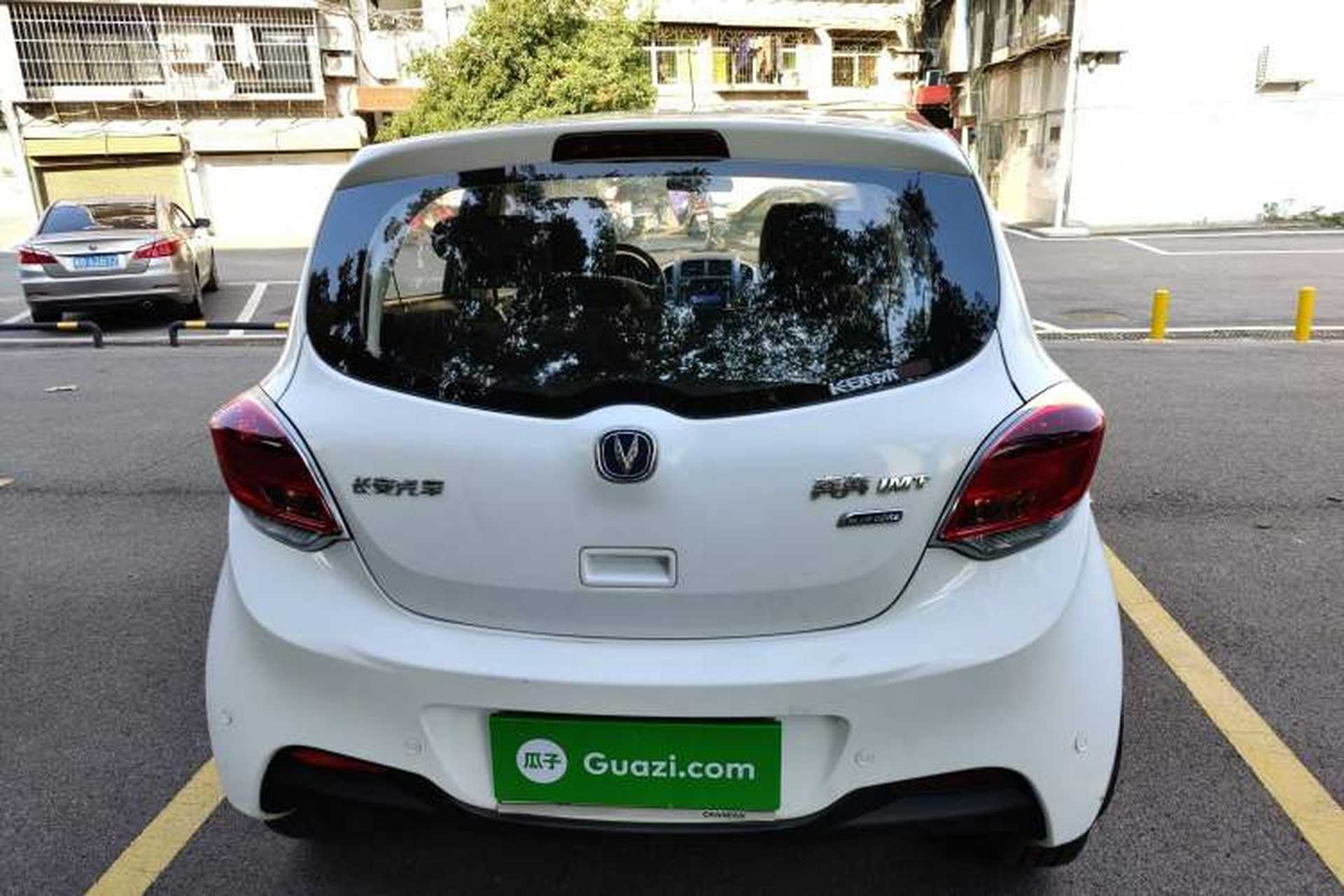 Used CHANGAN Benni 2015 1.4L IMT Luxury Model China V Standard Exterior 4