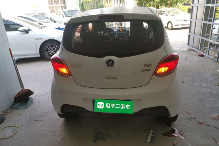 Used CHANGAN Benni 2015 1.4L Manual Luxury Model China V Standard Exterior 4