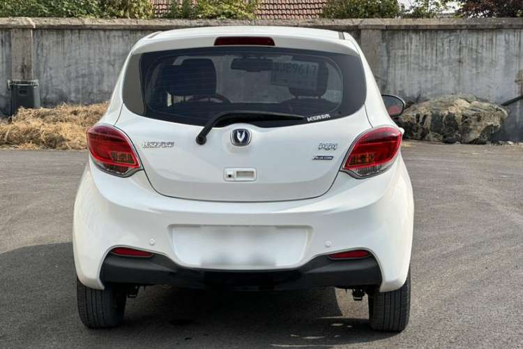 Used CHANGAN Benni 2015 1.4L Manual Luxury Model China V Standard Exterior 5