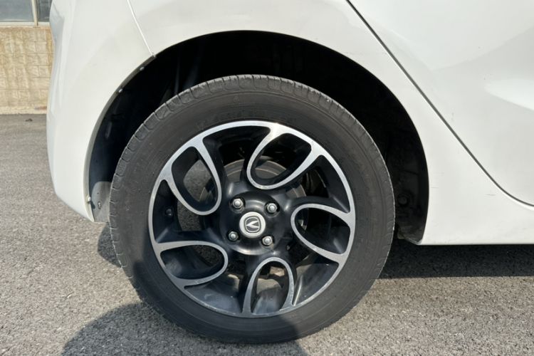 Used CHANGAN Benni 2015 1.4L Manual Luxury Model China V Standard Exterior 7