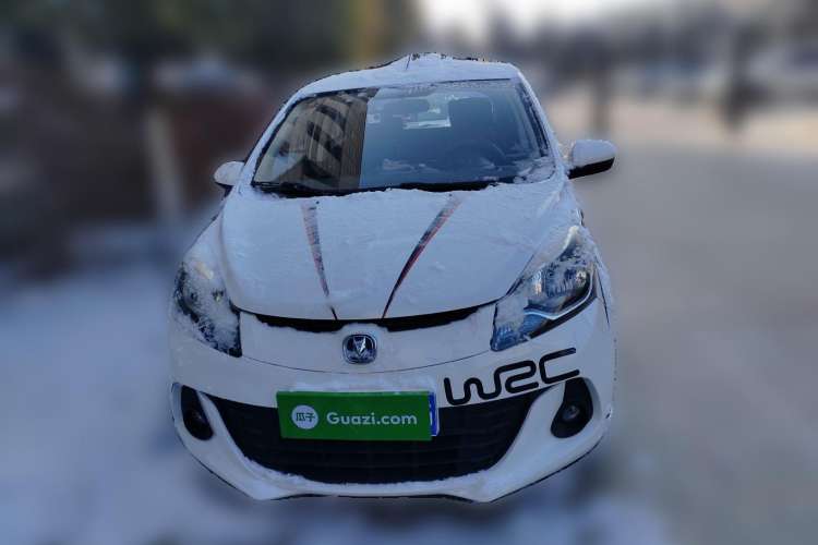 Used CHANGAN Benni 2015 1.4L IMT Luxury Model China IV Front
