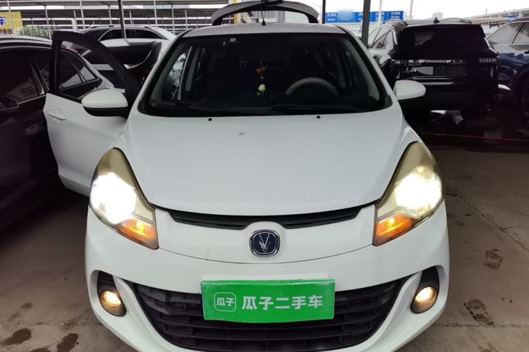 Used CHANGAN Benni 2015 1.4L IMT Luxury Model China IV Front