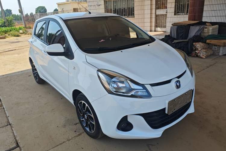 Used CHANGAN Benni 2015 1.4L IMT Prestige Model China V Standard Front Right 45 Deg