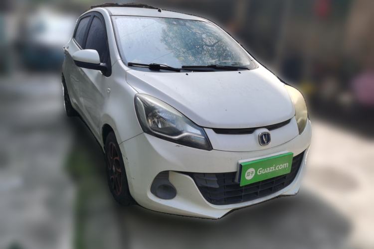Used CHANGAN Benni 2015 1.4L IMT Luxury Model China V Standard Front Right 45 Deg