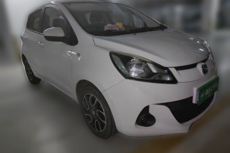 Used CHANGAN Benni 2015 1.4L IMT Sunroof Version China V Standard Front Right 45 Deg