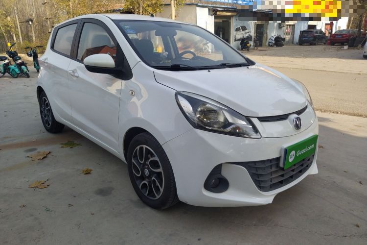Used CHANGAN Benni 2015 1.4L IMT Luxury Model China IV Front Right 45 Deg