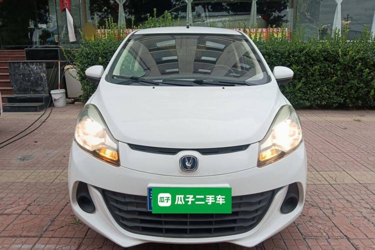Used CHANGAN Benni 2015 1.4L IMT Luxury Version China IV Standard Front