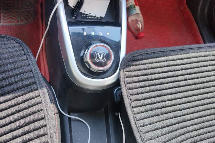 Used CHANGAN Benni 2015 1.4L IMT Sunroof Version China V Standard Gear Lever