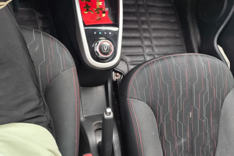 Used CHANGAN Benni 2015 1.4L IMT Luxury Model China IV Gear Lever