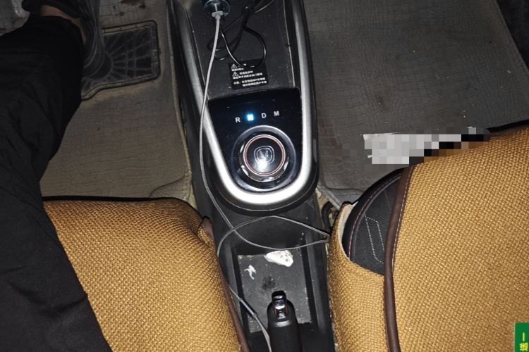 Used CHANGAN Benni 2015 1.4L IMT Sunroof Version China IV Standard Gear Lever