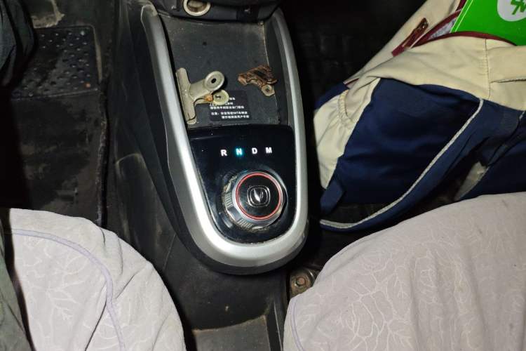 Used CHANGAN Benni 2015 1.4L IMT Luxury Model China V Standard Gear Lever