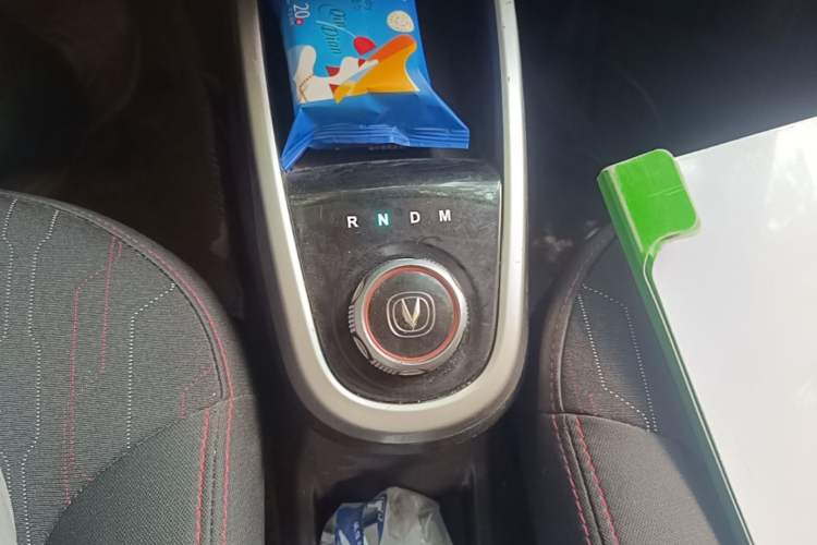 Used CHANGAN Benni 2015 1.4L IMT Luxury Model China V Standard Gear Lever