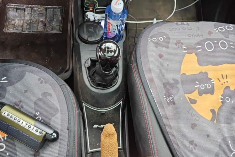 Used CHANGAN Benni 2015 1.4L Manual Sunroof Version China V Standard Gear Lever