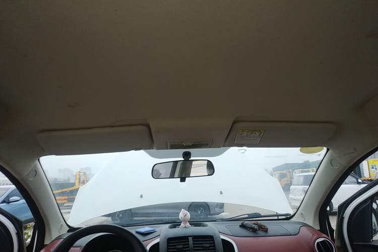 Used CHANGAN Benni 2015 1.4L IMT Luxury Version China IV Standard Headliner