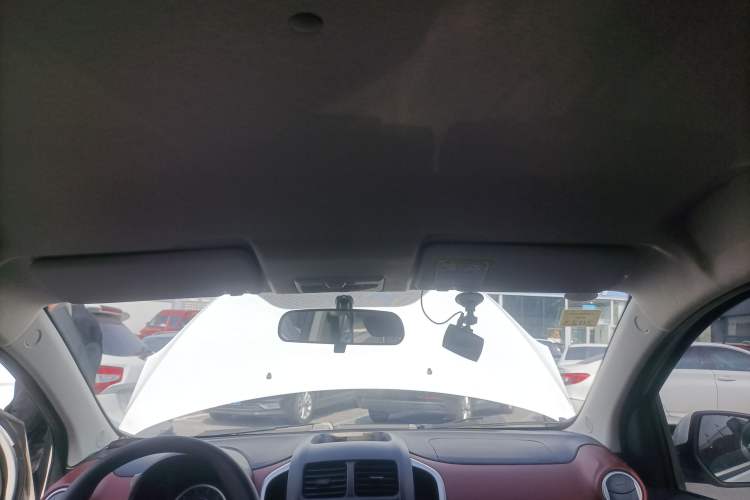 Used CHANGAN Benni 2015 1.4L IMT Luxury Model China V Standard Headliner