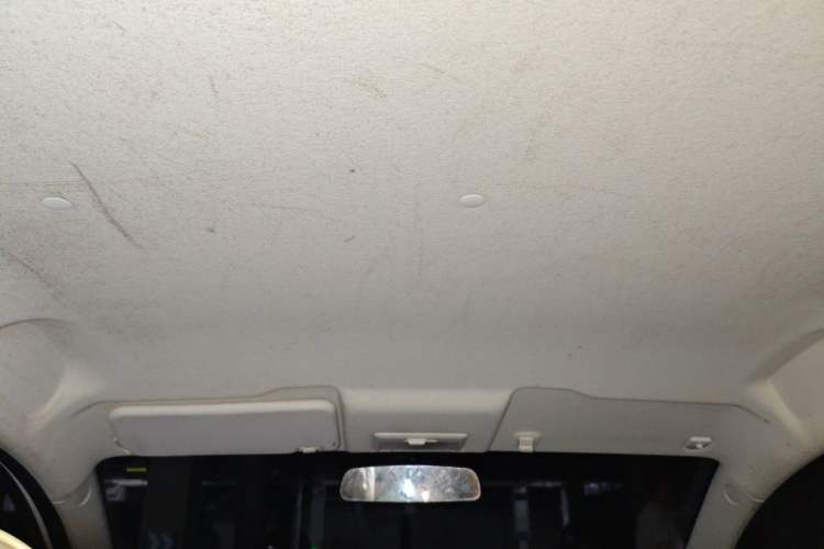 Used CHANGAN Benni 2015 1.4L IMT Luxury Model China V Standard Headliner