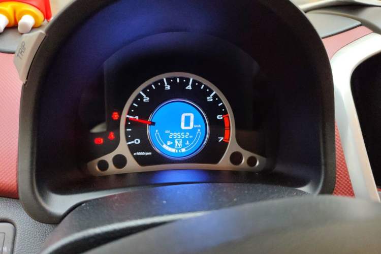 Used CHANGAN Benni 2015 1.4L IMT Sunroof Version China V Standard Instrument Cluster