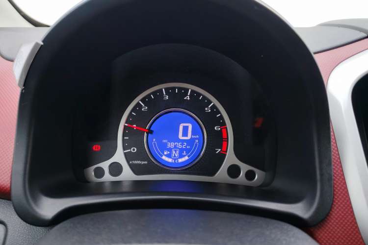 Used CHANGAN Benni 2015 1.4L IMT Sunroof Version China IV Standard Instrument Cluster
