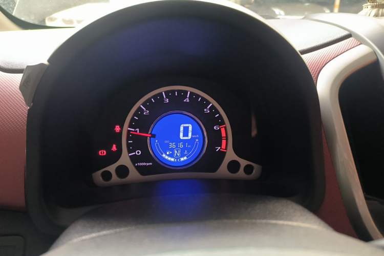 Used CHANGAN Benni 2015 1.4L IMT Luxury Model China V Standard Instrument Cluster