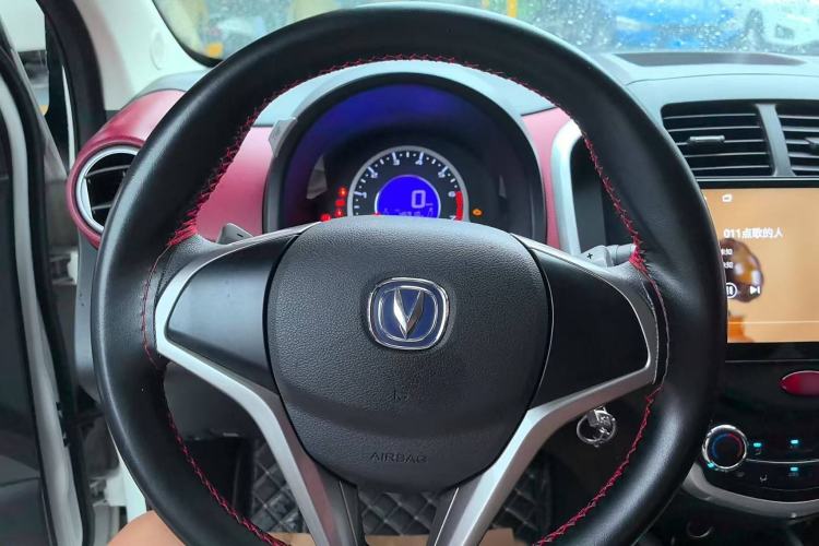 Used CHANGAN Benni 2015 1.4L IMT Luxury Model China V Standard Interior 1