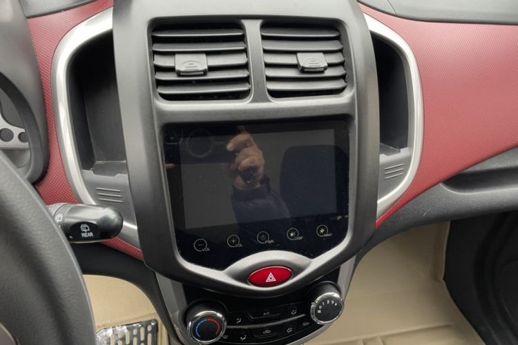 Used CHANGAN Benni 2015 1.4L IMT Luxury Model China IV Interior 2