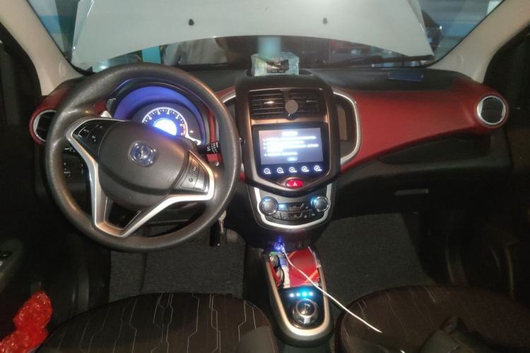 Used CHANGAN Benni 2015 1.4L IMT Prestige Model China V Standard Interior 2
