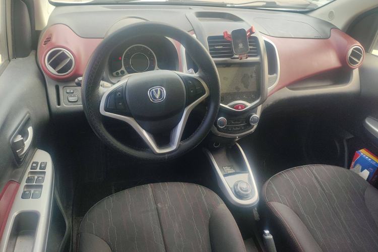 Used CHANGAN Benni 2015 1.4L IMT Sunroof Version China V Standard Interior 3