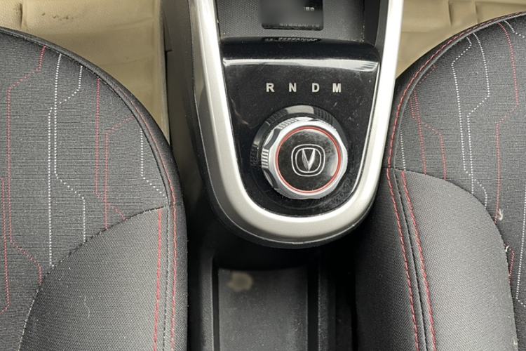Used CHANGAN Benni 2015 1.4L IMT Luxury Model China IV Interior 3