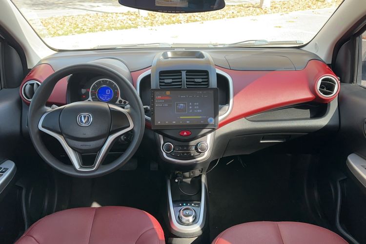 Used CHANGAN Benni 2015 1.4L IMT Luxury Model China V Standard Interior 3